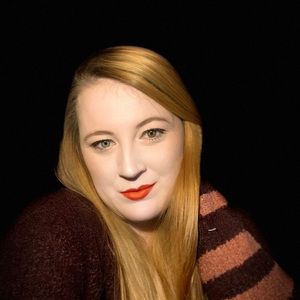 Meet your Posher, Kendra